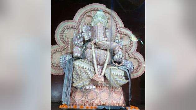 A large number of devotees have been visiting the pandal to see the unique art work (representational image). (Facebook/Veer Bhagat Singh Ganesh Utsav Mandal Akola) A large number of devotees have been visiting the pandal to see the unique art work (representational image). (Facebook/Veer Bhagat Singh Ganesh Utsav Mandal Akola)