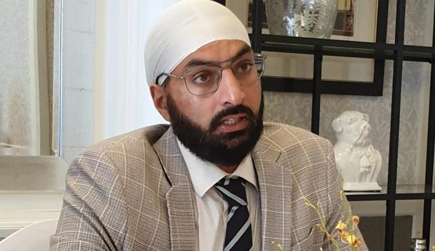 Monty Panesar addressing members of the Indian Journalists Association in London on Friday, September 13, 2019(HT Photo)