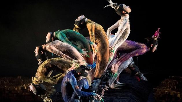 Dancers of China’s Peacock Contemporary Dance Company perform Yang Liping’s Rite of Spring during the International Contemporary Dance Festival DANCEINVERSION on the stage of Bolshoi Theatre in Moscow, Russia. (Shamil Zhumatov / REUTERS) Dancers of China’s Peacock Contemporary Dance Company perform Yang Liping’s Rite of Spring during the International Contemporary Dance Festival DANCEINVERSION on the stage of Bolshoi Theatre in Moscow, Russia. (Shamil Zhumatov / REUTERS)