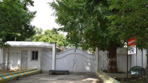 The estate department took possession of the bungalow and locked it on Saturday(dheeraj dhawan/ht)