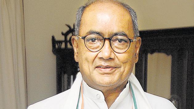 Congress leader Digvijay Singh, who was recently in Mathura, accused Prime Minister Narendra Modi and home minister Amit Shah of making false claims about the situation in Kashmir.(HT Photo)