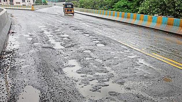 The municipal corporation develops new roads every year or concretises the existing roads. However, most of these roads develop craters or are damaged.(HT image)