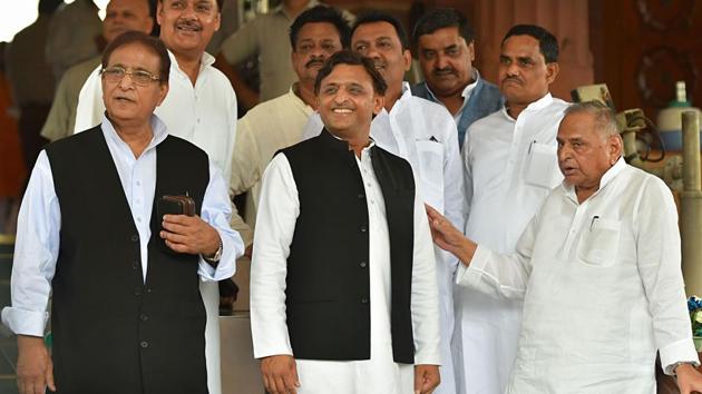 Samajwadi Party founder Mulayam Singh Yadav with his son and party president Akhilesh Yadav and MP Azam Khan on the opening day of the the first session of the 17th Lok Sabha at Parliament House.(PTI/ File photo)