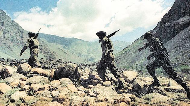 The Indian Army took a group of 24 school children of remote Gurez valley on a 10-day ‘educational-cum- motivational tour’ to Jaipur and Delhi. (Representational image)(HT File) The Indian Army took a group of 24 school children of remote Gurez valley on a 10-day ‘educational-cum- motivational tour’ to Jaipur and Delhi. (Representational image)(HT File)