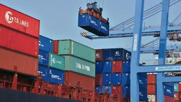 With India’s exports falling for the second time this fiscal year in August, the government has announced a new set of measures for exporters. (Mint Photo) With India’s exports falling for the second time this fiscal year in August, the government has announced a new set of measures for exporters. (Mint Photo)