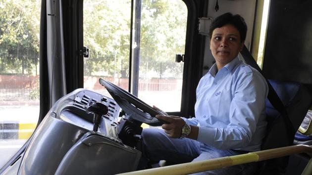 Data shows that in Uttar Pradesh, women applicants accounted for only a little more than 5% of the over 10 lakh driving licences issued between April and August this year. (HT File / Representational Photo) Data shows that in Uttar Pradesh, women applicants accounted for only a little more than 5% of the over 10 lakh driving licences issued between April and August this year. (HT File / Representational Photo)