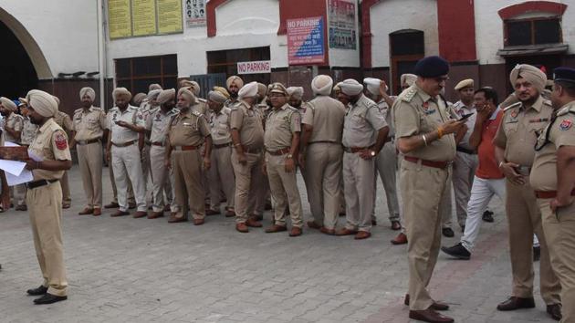 Among the vacancies to be filled by Punjab government are around 5,000 posts in the police department. (Gurpreet Singh / HT Photo) Among the vacancies to be filled by Punjab government are around 5,000 posts in the police department. (Gurpreet Singh / HT Photo)
