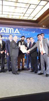 Senior vice-president, LMA, AK Mathur, vice-president Pravin Kumar Dwivedi and secretary Dheeraj Mehrotra received the award from the union minister Babul Supriyo and CEO NITI Aayog Amitabh Kant in New Delhi on September 18. (Handout image) Senior vice-president, LMA, AK Mathur, vice-president Pravin Kumar Dwivedi and secretary Dheeraj Mehrotra received the award from the union minister Babul Supriyo and CEO NITI Aayog Amitabh Kant in New Delhi on September 18. (Handout image)