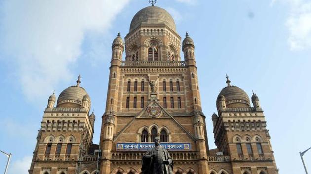 BMC also stated that for the better growth of the trees, it cleared concrete and debris around roots of 9,822 trees in the city. (ht file) BMC also stated that for the better growth of the trees, it cleared concrete and debris around roots of 9,822 trees in the city. (ht file)