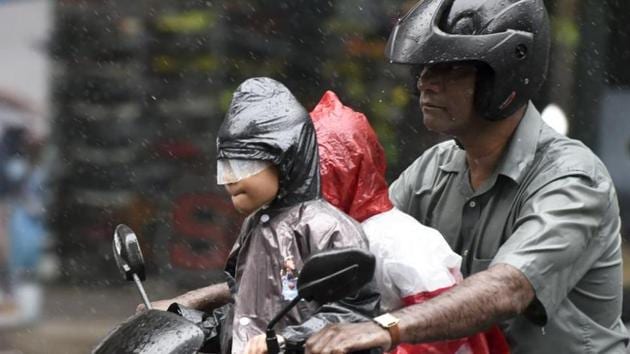 A red alert warning directs the state and municipal authorities to take precautionary action in case of widespread extremely heavy rain, while a yellow alert directs concerned bodies to stay updated on rain forecasts. (HT FILE) A red alert warning directs the state and municipal authorities to take precautionary action in case of widespread extremely heavy rain, while a yellow alert directs concerned bodies to stay updated on rain forecasts. (HT FILE)