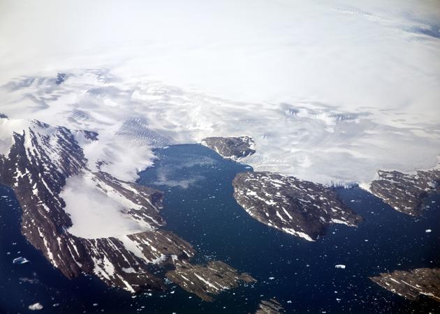 UN Secretary-General Antonio Guterres said Tuesday the world was “losing the race” to avert climate disaster. (AP Photo) UN Secretary-General Antonio Guterres said Tuesday the world was “losing the race” to avert climate disaster. (AP Photo)