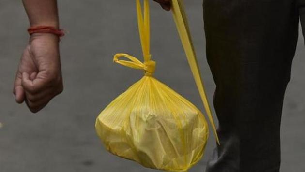 Mexican authorities on Tuesday found 29 bodies packed in more than a hundred plastic bags. (Virendra Singh Gosain/HT PHOTO) Mexican authorities on Tuesday found 29 bodies packed in more than a hundred plastic bags. (Virendra Singh Gosain/HT PHOTO)