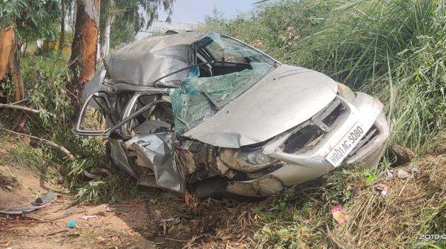 The mangled remains of the Maruti SX4 in which the victims were travelling. It landed in a ditch along the road after colliding with a Volvo car near Nabha Sahib Gurdwara in Zirakpur on Wednesday. (HT PHOTO) The mangled remains of the Maruti SX4 in which the victims were travelling. It landed in a ditch along the road after colliding with a Volvo car near Nabha Sahib Gurdwara in Zirakpur on Wednesday. (HT PHOTO)
