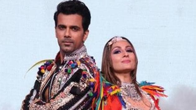 Urvashi Dholakia and Anuj Sachdeva during a performance on Nach Baliye 9.