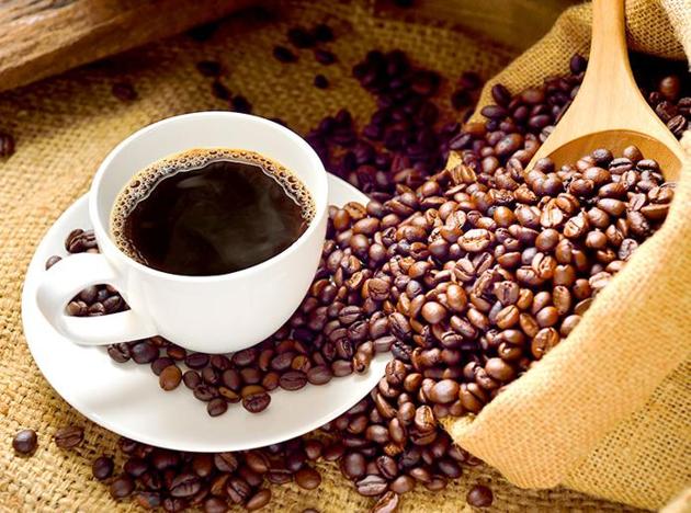 An average person's daily caffeine intake should not exceed 200mg - that's about two cups of coffee a day, say experts.(Shutterstock)