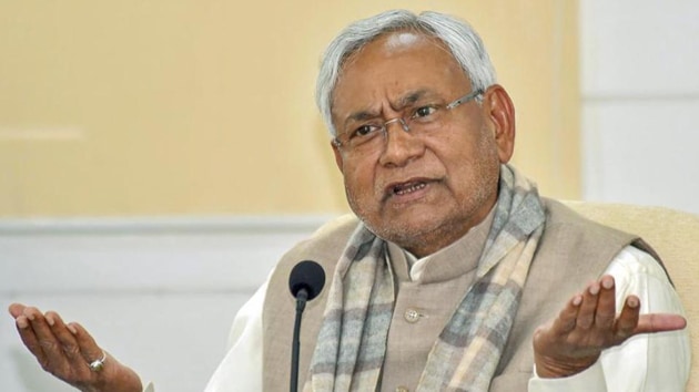 This is the first time the JD (U) president spoke on the purported turmoil in the NDA that was being fed by a few alliance partner leaders and also by the opposition RJD which extended an invite to Nitish Kumar to re-join the Grand Alliance.(HT image)