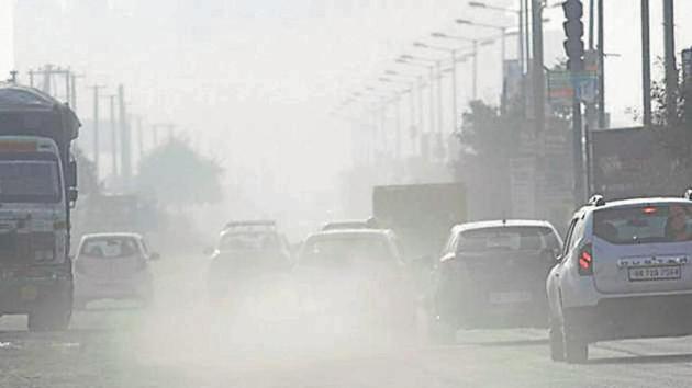 There are many days where the air quality monitors at Vikas Sadan and Gwal Pahari have not recorded enough information to calculate the city’s daily AQI score. (HT Archive) There are many days where the air quality monitors at Vikas Sadan and Gwal Pahari have not recorded enough information to calculate the city’s daily AQI score. (HT Archive)