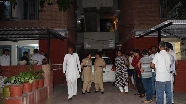 Police and neighbours gathered outside the house of constable Sonu Kumar in Sector 39, Chandigarh, on Friday. (Ravi Kumar/HT) Police and neighbours gathered outside the house of constable Sonu Kumar in Sector 39, Chandigarh, on Friday. (Ravi Kumar/HT)