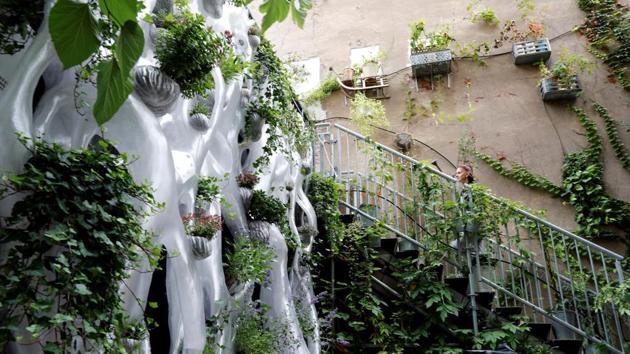 The world’s first fully 3D-printed urban biodiversity habitat installation, the ‘Genesis Eco Screen’, manufactured with a large-format 3D printer by BigRep out of PET bottles recycling is presented during a media event in Berlin, Germany. (Fabrizio Bensch / REUTERS) The world’s first fully 3D-printed urban biodiversity habitat installation, the ‘Genesis Eco Screen’, manufactured with a large-format 3D printer by BigRep out of PET bottles recycling is presented during a media event in Berlin, Germany. (Fabrizio Bensch / REUTERS)