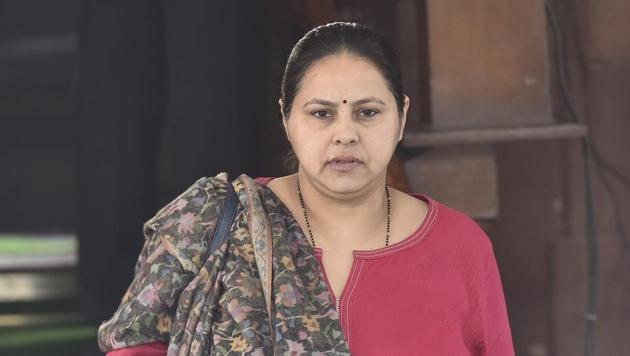 Misa Bharti Member of Palriament Rajya Sabha and daughter of Lalu Prasad Yadav, leave after attending the First Day Parliament winter session of Parliament House in New Delhi.(Sonu Mehta/HT file photo)