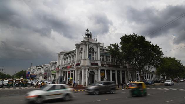 Bhandari said that the snatchers finally gave up only at the intersection of KG Marg and Outer Circle of Connaught Place.(Sanchit Khanna/HT PHOTO)