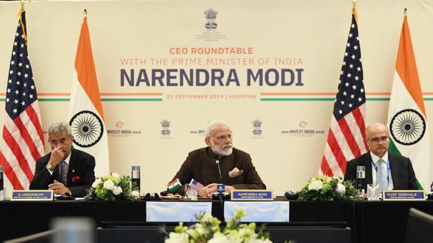 Ahead of the Howdy, Modi event, PM Narendra Modi met top energy sector CEOs at a roundtable meeting on Saturday.(NarendraModi/Twitter)