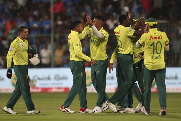 Bjorn Fortuin, second left, celebrates with teammates the dismissal of India's Rishabh Pant. (AP)