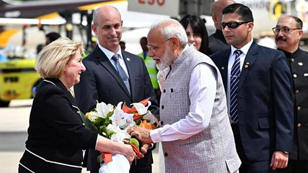 United States:  Prime Minister Narendra Modi being received on his arrival, in Houston on Saturday. (ANI) 