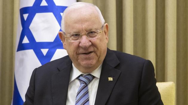 Israeli president Reuven Rivlin begins talks to form new government ...