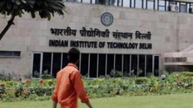 IIT Delhi team to analyse impact of odd-even scheme. (Hindustan Times) IIT Delhi team to analyse impact of odd-even scheme. (Hindustan Times)