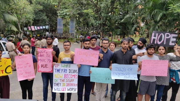 The Executive Council of the varsity, which included sitting Supreme Court judges, had selected Krishnaswamy as the new V-C. (HT image/ Vikram Gopal) The Executive Council of the varsity, which included sitting Supreme Court judges, had selected Krishnaswamy as the new V-C. (HT image/ Vikram Gopal)