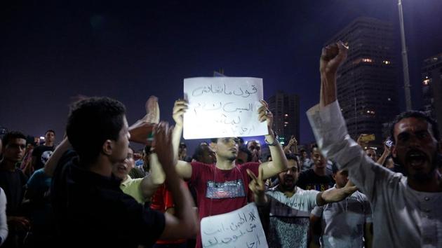 On late Friday, hundreds of Egyptians poured through the streets of Cairo, chanting slogans including “Leave, Sisi!” and demanding the “fall of the regime”. At least 74 people were arrested after clashes between the crowds and police in the capital, a security source told AFP. The protests came after Mohamed Aly, an exiled businessman and opponent of Sisi posted calls online for demonstrations against Sisi. (AFP) On late Friday, hundreds of Egyptians poured through the streets of Cairo, chanting slogans including “Leave, Sisi!” and demanding the “fall of the regime”. At least 74 people were arrested after clashes between the crowds and police in the capital, a security source told AFP. The protests came after Mohamed Aly, an exiled businessman and opponent of Sisi posted calls online for demonstrations against Sisi. (AFP)