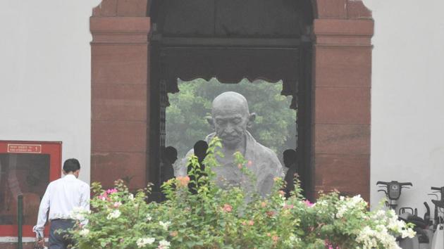 India is celebrating the 150th anniversary of Mahatma Gandhi this year and many events have been organised around the country to mark the occasion. (Sonu Mehta/HT PHOTO) India is celebrating the 150th anniversary of Mahatma Gandhi this year and many events have been organised around the country to mark the occasion. (Sonu Mehta/HT PHOTO)