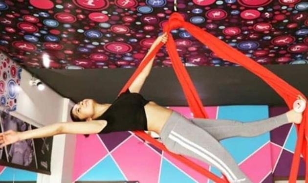 Jennifer Winget performs aerial stunts for Beyhadh 2.