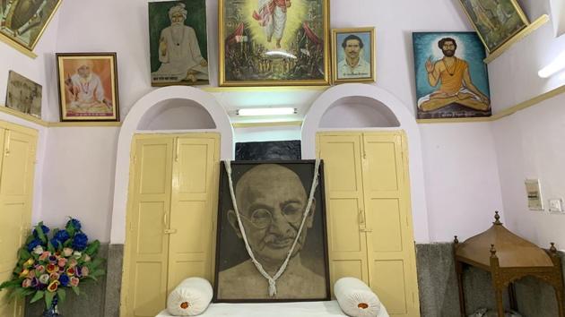 Within the premises of a Valmiki Temple on Delhi’s Mandir Marg is Bapu Niwas, where Gandhi stayed from April 1, 1946, to June 1, 1947. Among a smattering of destinations marking his time in Delhi, it is perhaps the least known. One can actually touch the exhibits, including the wooden desk on which Gandhi would write. The walls are adorned with black-and-white photographs of Gandhi with famous people of the time. (Mayank Austen Soofi) 