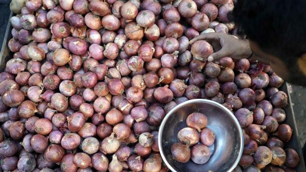 All states have been requested to specify their onion demand which could be met from the Centre’s stocks, an official said.(Photo: Rahul Raut/ HT Photo)