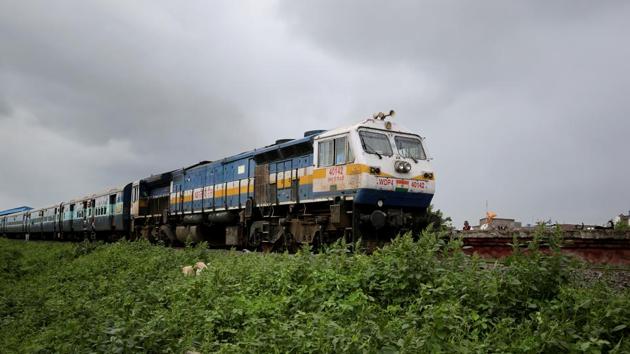 A train passes by Mukundwadi railway station in Aurangabad. “I’m careful, but sometimes pitchers fall off the door in the melee and our work is wasted,” Jyoti said, holding her infant in one arm and a pitcher in the other. “I can’t leave my daughter at home alone so I have to take her along.” (Francis Mascarenhas / REUTERS) A train passes by Mukundwadi railway station in Aurangabad. “I’m careful, but sometimes pitchers fall off the door in the melee and our work is wasted,” Jyoti said, holding her infant in one arm and a pitcher in the other. “I can’t leave my daughter at home alone so I have to take her along.” (Francis Mascarenhas / REUTERS)