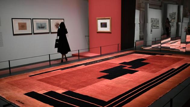 A carpet by Ivan Da Silva Bruhns (1930s) at the exhibition. With the clouds of World War II darkening over Europe, the pair created a gem of an avant-garde palace on the Malwa Plateau in the heart of the country. An oasis of understated but dazzling modernist luxury, it was furnished with pieces by Eileen Gray, Le Corbusier and Pierre Jeanneret among others, with art by Brancusi. (Stephane De Sakutin / AFP)