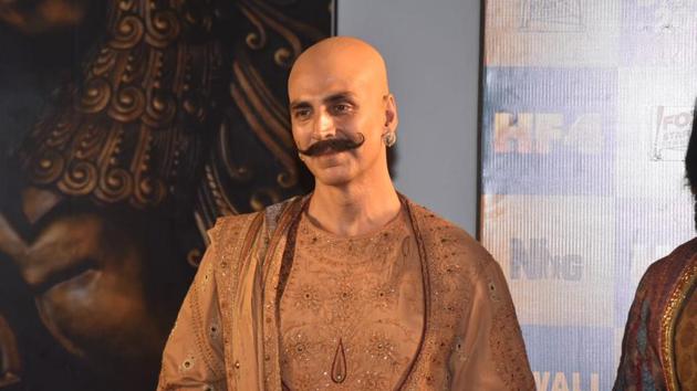 Akshay Kumar has a double role in Housefull 4. Akshay Kumar has a double role in Housefull 4.