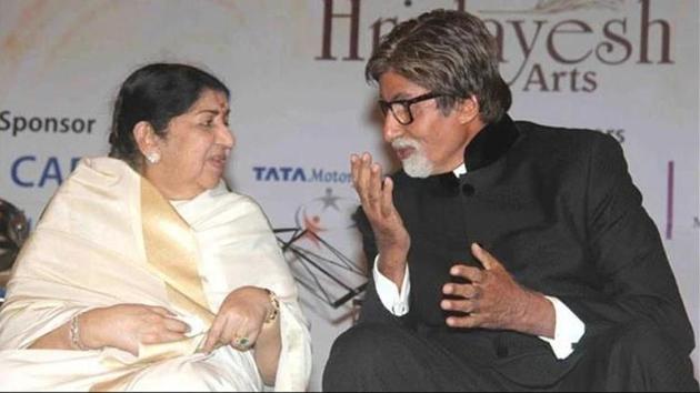 Amitabh Bachchan pays an emotional tribute to Lata Mangeshkar on her 90th birthday. Amitabh Bachchan pays an emotional tribute to Lata Mangeshkar on her 90th birthday.