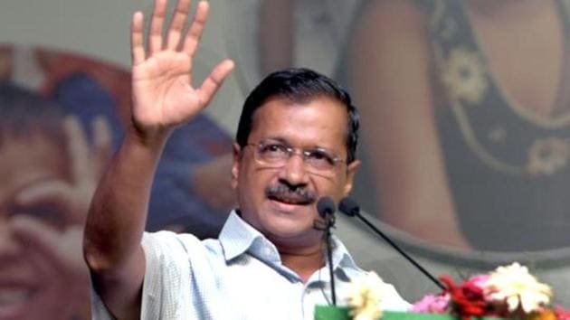 HT PHOTO/ Sushil Kumar New Delhi Delhi Chief Minister Arvind Kejriwal on Saturday, flagged off mobile vans for supplying onions at Rs 23.90 per kg. HT PHOTO/ Sushil Kumar New Delhi Delhi Chief Minister Arvind Kejriwal on Saturday, flagged off mobile vans for supplying onions at Rs 23.90 per kg.