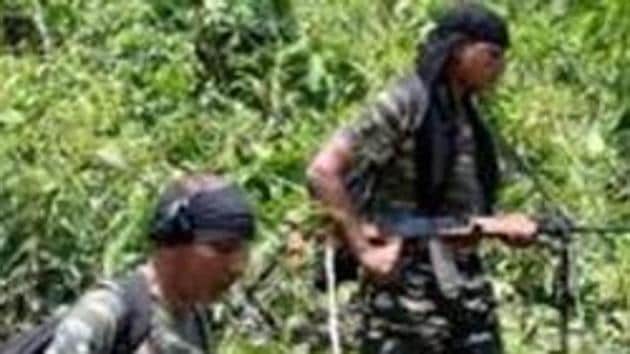 Security forces seen in a combing operation to flush out Maoists. Aruna is a dreaded left extremist carrying a reward of Rs 5L on her head.(AFP Photo/File/Representative) Security forces seen in a combing operation to flush out Maoists. Aruna is a dreaded left extremist carrying a reward of Rs 5L on her head.(AFP Photo/File/Representative)