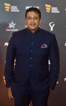 Indian tennis player Mahesh Bhupati arrives for the Indian Sports Honours awards in Mumbai. (PTI)