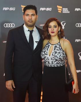 Yuvraj Singh and wife Hazel arrive for the Indian Sports Honours awards. (PTI)