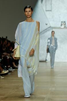 A model presents a creation by Swiss designer Albert Kriemler as part of his Spring/Summer 2020 women's ready-to-wear collection show for fashion house Akris during the Paris Fashion Week in Paris, France, September 29, 2019. REUTERS/Gonzalo Fuentes (REUTERS)