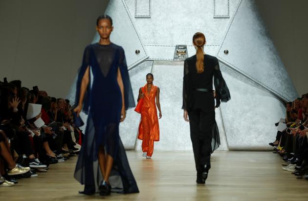 A model presents a creation by Swiss designer Albert Kriemler as part of his Spring/Summer 2020 women's ready-to-wear collection show for fashion house Akris during the Paris Fashion Week in Paris, France, September 29, 2019. REUTERS/Gonzalo Fuentes (REUTERS)