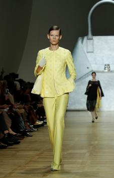 A model presents a creation by Swiss designer Albert Kriemler as part of his Spring/Summer 2020 women's ready-to-wear collection show for fashion house Akris during the Paris Fashion Week in Paris, France, September 29, 2019. REUTERS/Gonzalo Fuentes (REUTERS)