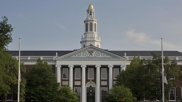 Harvard University denied the charge of racial discrimination, saying its use of race in admissions was not a factor in the personal ratings.(Bloomberg photo)