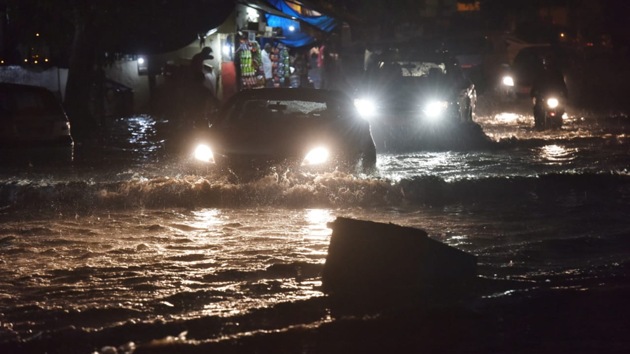 As rains lash Delhi on Thursday, traffic jams and waterlogging were reported from several parts of city. (Sanchit Khanna/HT) As rains lash Delhi on Thursday, traffic jams and waterlogging were reported from several parts of city. (Sanchit Khanna/HT)