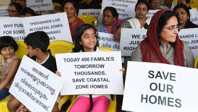 Out of the 357 flats in Maradu, 243 have been vacated and 80 will follow suit by Friday evening.(PTI Photo/File)